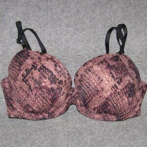 PINK Victoria's Secret Wear Evverywhere Lightly Lined Underwire Bra 32D